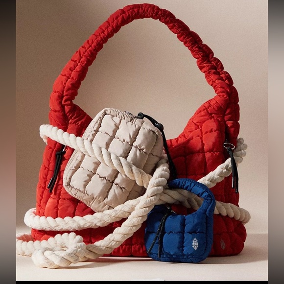 Free People FP Movement Quilted Carryall - Chefs Kiss NWOT - Picture 3 of 12